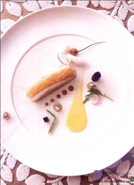 Sample pages of Traditional Chinese and Western Dishes Fusion Cuisine (ISBN:9787542853226,7542853228)
