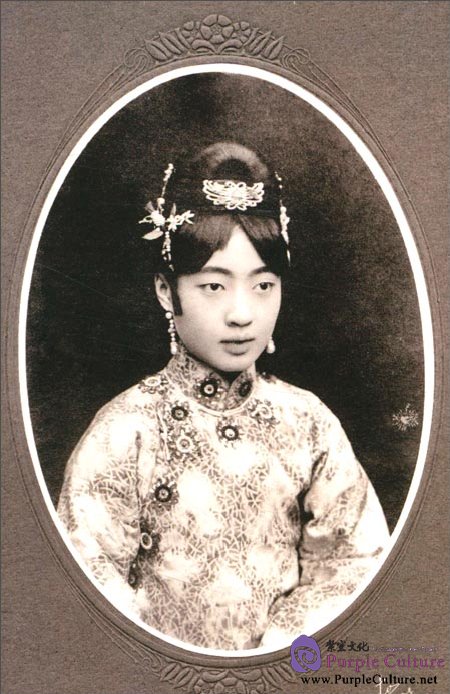Sample pages of Images of the Late Dynasty through Western Camera: The Last Empress (ISBN:880047165, 880047165)